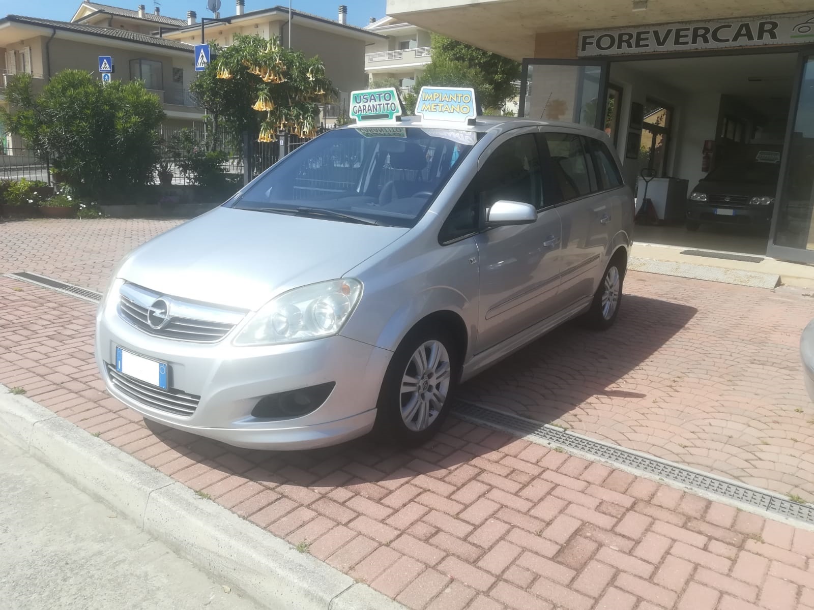 OPEL Zafira 1.6 ecom cosmo 94cv metano km149000 posti 7 tutti i tagliandi in opel certificati